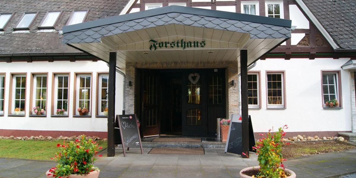 Forsthaus Ewig Hotel-Restaurant อัทเทินดอร์น ภายนอก รูปภาพ